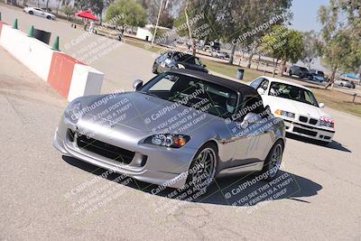 media/Oct-18-2025-Speed Ventures (Sat) [[8b3b7cf525]]/Around the Pits/